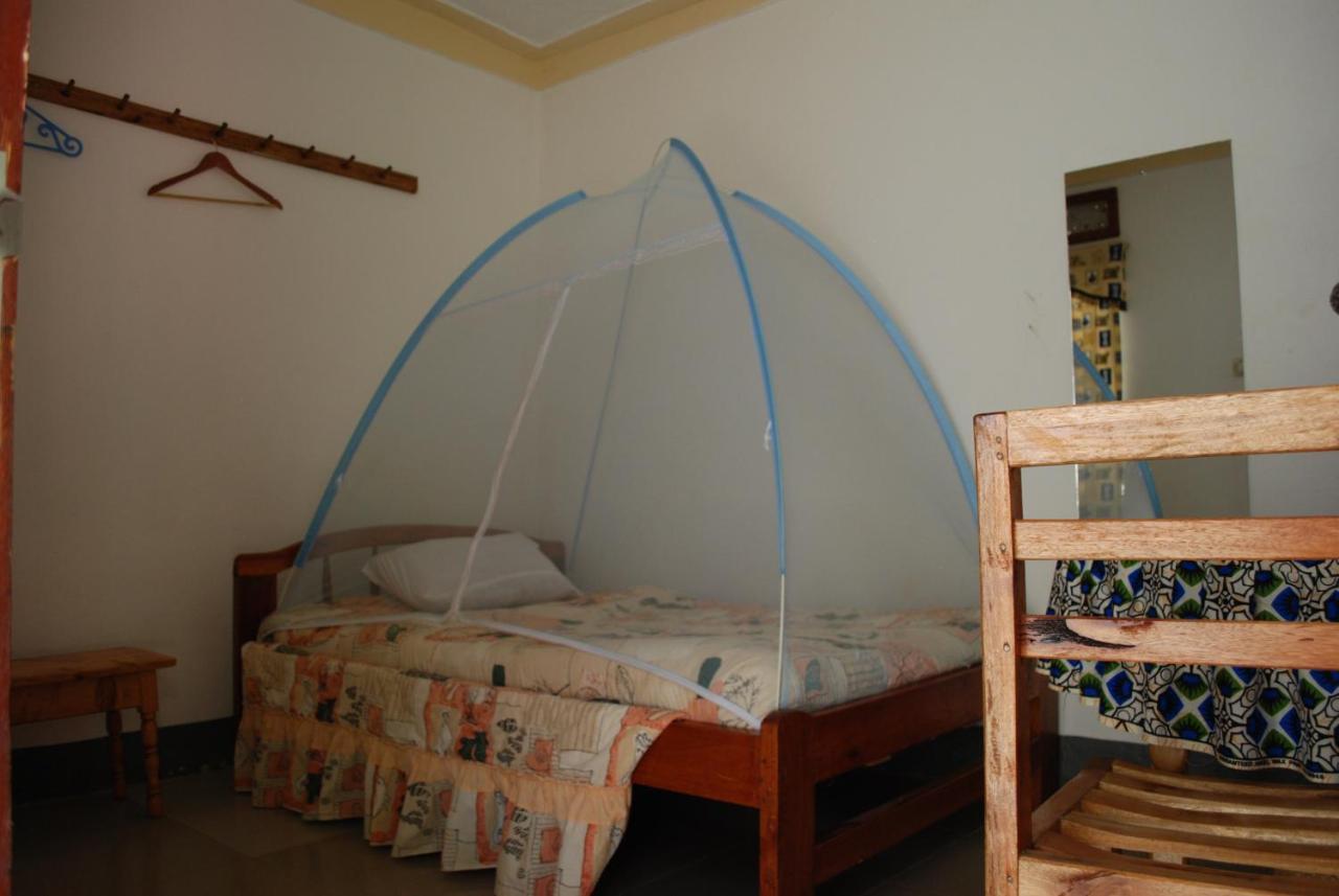 Crater Bay Cottages Kabale Ngoại thất bức ảnh